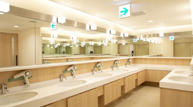 秋田県初!ハイブリッドホテル誕生!横手駅東口の横手プラザホテルがカプセルタイプの「PLAZA EAST CABIN」を新設して再開!株式会社横手開発興業