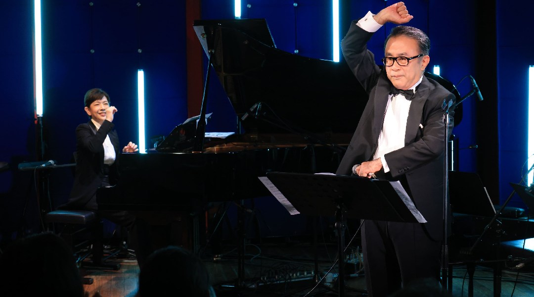 三谷幸喜作品でお馴染みの作曲家でピアニストの荻野清子アニバーサリーコンサート「荻野清子GoGoコンサート~三谷幸喜を歌おう~」WOWOWで10月28日(土)放送・配信決定!コンサート写真を公開!