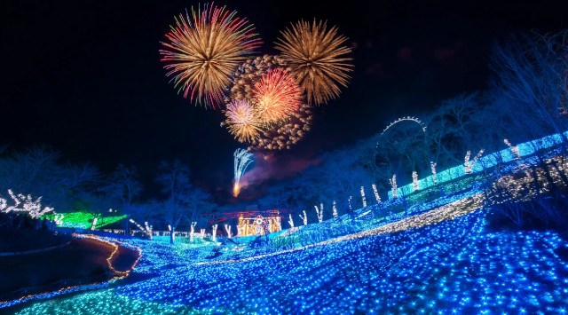 「さがみ湖イルミリオン カウントダウンパーティー」2023-2024開催 関東最大級600万球のイルミネーションとともに★2023年のヒットソングメドレーやアイドルライブをお届け★カウントダウン花火
