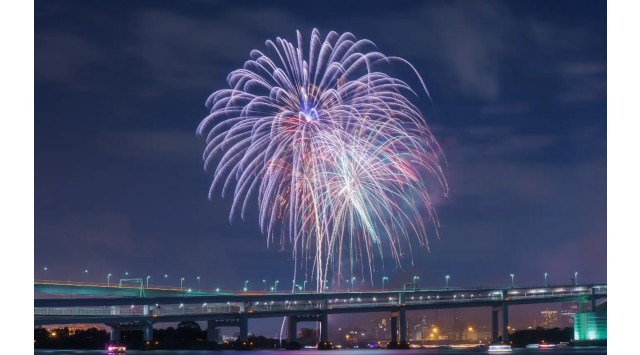 【江戸前汽船】1週間で完売した大人気「お台場花火イベント鑑賞特別プラン」今年も販売決定!2025年5月開催の未来型花火イベントを、食事付き屋形船から特等席で鑑賞ができる 株式会社浜友E.F.