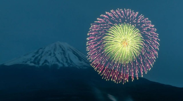 最高峰花火が魅せる珠玉の“絶景”!日本と世界のトップ花火が共演! 『The 絶景花火「Mt.Fuji」2025〜世界花火博〜』開催レポート The 絶景花火実行委員会