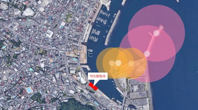 【夜空と海に咲く大輪の華】8月の熱海海上花火大会は計4回!5日(火)・8日(金)・18日(月)・25日(月)開催!特等席確約の送迎付きプランの販売中。夏の繁忙期は人気なので、ご予約はお早めに!