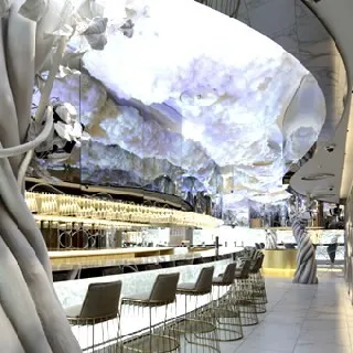 世界最上級の相席BAR