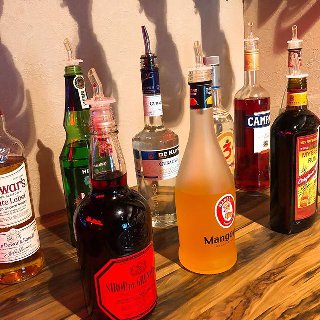 カクテル！ウイスキー！ビール！