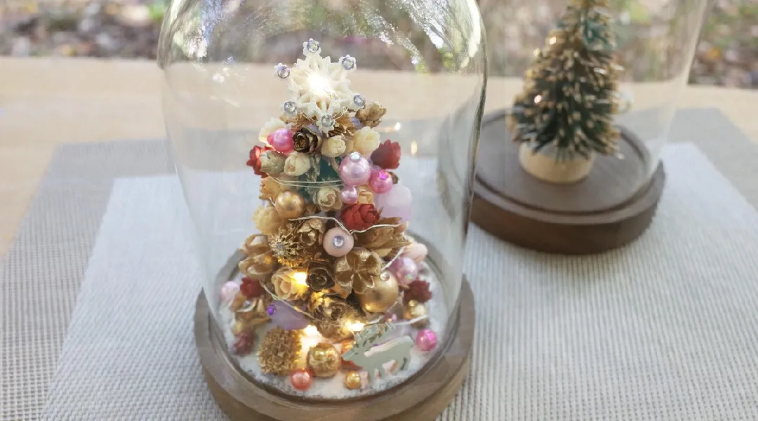 クリスマス限定｢LEDガラスドームツリー｣