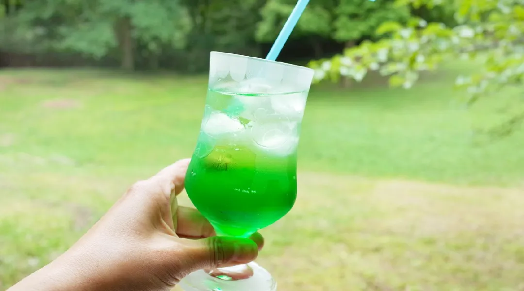 夏休み限定　サンドブラスト｢クリームソーダグラス｣作り