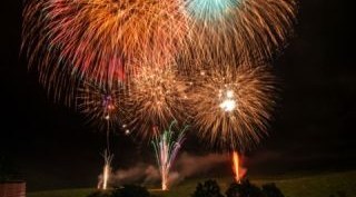 第45回秋吉台観光まつり花火大会2023・予定時間・日程・場所・夏祭り・花火大会スケジュール