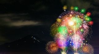 山中湖「報湖祭」花火大会 2023・日程・見どころ・混雑状況・開催場所 - 夏祭り・スケジュール 花火大会