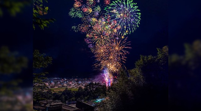 日本のへそ西脇夏まつり 花火大会2023 日本へそ公園 西脇市上比延町 - 日程・穴場・見所・打ち上げ時間 - 花火大会・夏祭り 2023