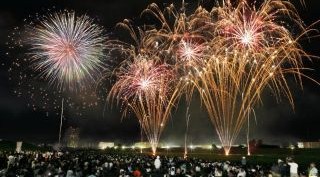 第70回福井フェニックス花火 2023 日程・見どころ・混雑状況・開催場所 - 夏祭り 花火大会