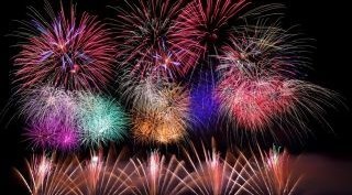 第72回五所川原花火大会 2023 日程・見どころ・混雑状況・開催場所 - 夏祭り 花火大会