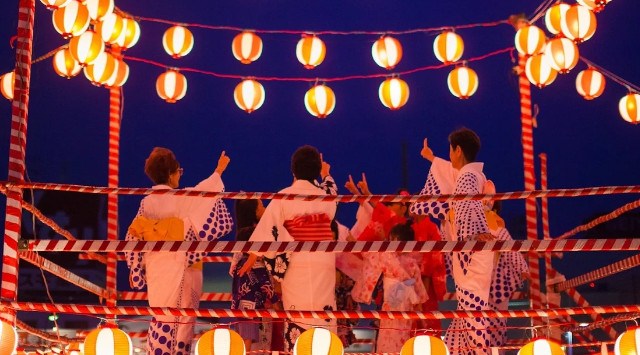 聖徳まつり 花火大会2023 観光花火大会(延命山山頂より) - 伝統行事・日程・見どころ・混雑状況・開催場所 - 夏祭り 花火大会 2023