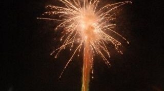 第60回米沢納涼水上花火大会 2023 日程・見どころ・混雑状況・開催場所 - 夏祭り 花火大会