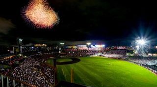 タイヤはフジ presents 第8回楽天イーグルス花火大会 2023 伝統行事・日程・見どころ・混雑状況・開催場所 - 夏祭り