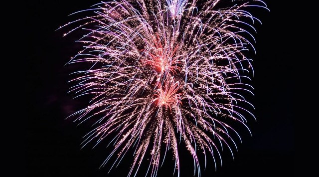 奥阿賀かのせふるさとまつり花火大会 2023 13日鹿瀬地区　14日豊実地区　15日日出谷地区 - 恒例行事・催事・穴場・チケット・見所・打ち上げ時間 - 夏祭り