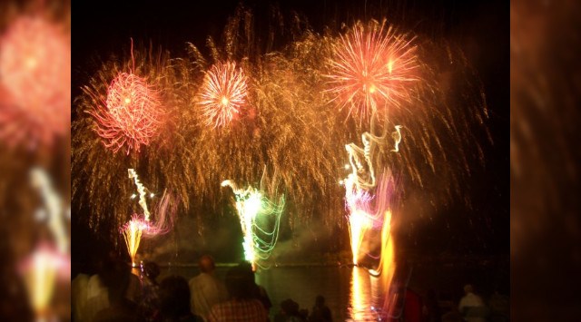 宇佐市みなと祭り 花火大会 2023 大分県宇佐市 長洲漁港北側堤防 - 恒例行事・催事・穴場・チケット・見所・打ち上げ時間 - 夏祭り 花火大会