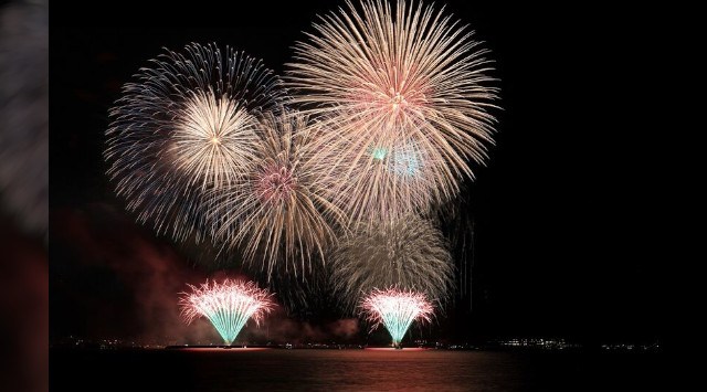 萩日本海大花火大会2025 菊ケ浜海水浴場 山口県 - 日程・穴場・見所 - 花火大会 お祭り