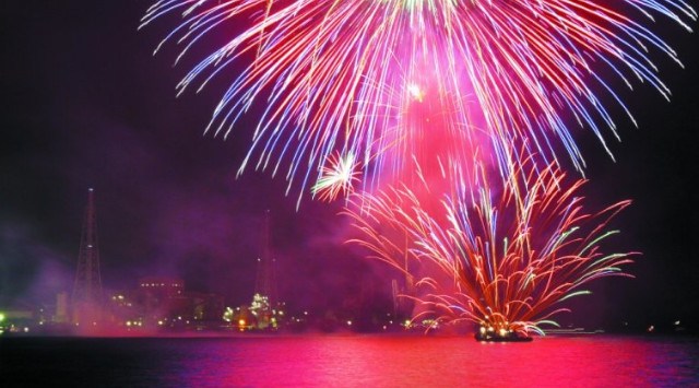たけはら夏まつり花火大会2025 J-POWERグランド沖 広島県竹原市高崎町 - 恒例行事・催事・穴場・チケット・見所・打ち上げ時間 - 夏祭り 花火大会