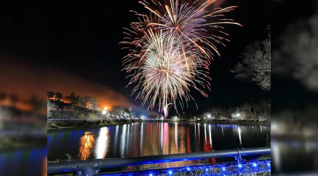 冬のほたる 花火大会2025 荒神山公園 野球場 滋賀県彦根市日夏町 - 日程・時間・雨天・穴場・見所・打ち上げ時間・観覧場所 - お祭り 花火大会