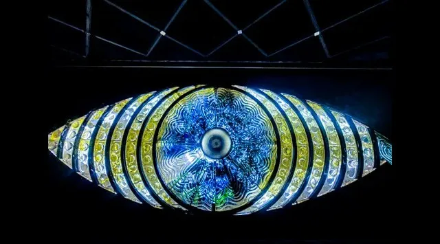 Shinjuku Neon Walk 時を超える連携企画伝説のアート「新宿の目」が年末年始限定で復活点灯！大みそかには蜷川実花さんの映像作品にも登場　東京ナイトタイム魅力創出プロジェクト実行委員会