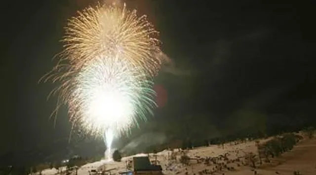 舞子雪上花火大会2026 新潟県南魚沼市舞子 - 日程・穴場・見所・打ち上げ時間 - 花火大会 お祭り