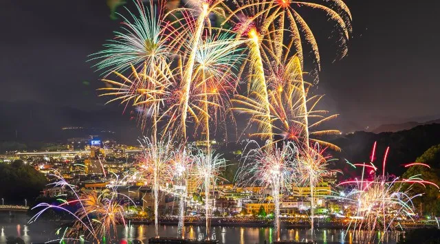相生ペーロン祭 花火大会2026 ポート公園 兵庫県相生市桜ケ丘町 - 見所・穴場・開催日時 - 花火大会・お祭り