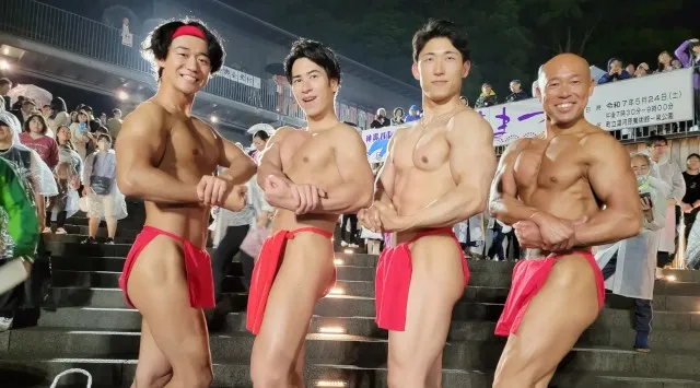 【筋肉×祭り】びしょ濡れ必至！湯河原温泉「湯かけまつり」に筋肉紳士集団ALLOUTが今年も参戦！筋肉盆踊りやお湯かけでマッチョたちが盛り上げる！全国の湯かけ・水かけイベント・フェスも盛り上げます