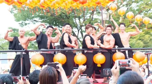 宇都宮競輪をマッチョたちが盛り上げる！「開設77周年記念競輪（GIII）～第2回レジェンド神山雄一郎カップ～」に筋肉紳士集団ALLOUTが出演！筋肉盆踊りや地元選手応援企画を実施