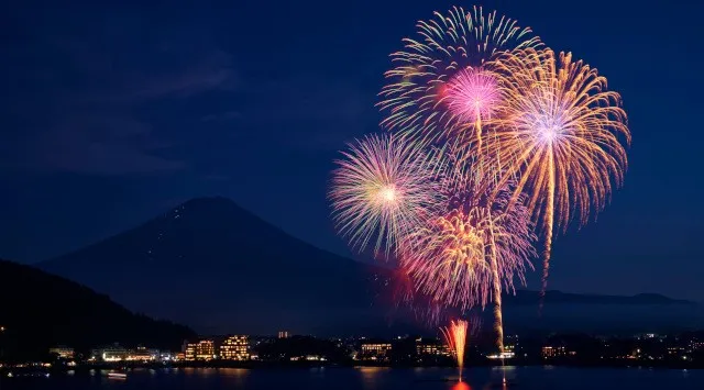 河口湖湖上祭 花火大会2026 山梨県南都留郡富士河口湖町 河口湖畔船津浜 - 打ち上げ予定時間・日程・場所 - 花火大会 夏祭り