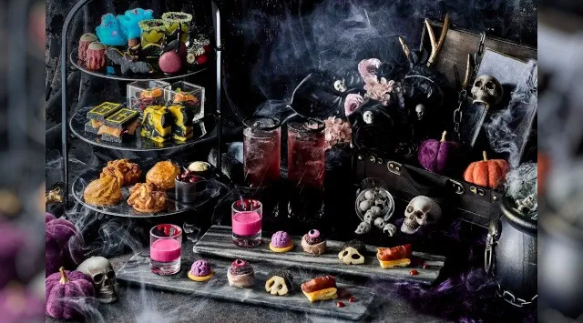 今年のハロウィンは仮装して渋谷の街へ繰り出す？それともホテルでちょっぴり妖しいティータイム？目玉カヌレや脳みそモンブランにドキッとするハロウィンアフタヌーンティーを初開催！東急ホテルズ
