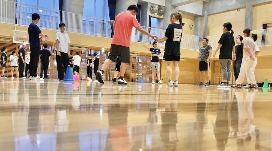 【新しいことで出会お！】大人と大学生のエンジョイドッジボール(個人参加型)■世田谷区下北沢駅■エアコン付快適室内