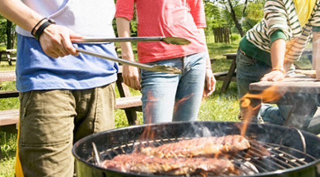 【荒川岩淵関緑地バーベキュー場】MAX150名 荒川河川敷リバーサイドBBQパーティー★開放的な野外で乾杯♪20～30代中心★ビール、ワイン、梅酒、焼酎│江戸川・赤羽 イベント・パーティー 2018