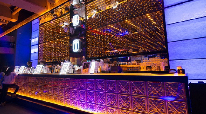 【T2 SHIBUYA :7/11 土曜日】渋谷最大規模！いま渋谷で最も人気のクラブT2 SHIBUYA ～最新プロジェクションマッピング×音楽×豪華空間～★ クーポン利用でお得に参加可能　