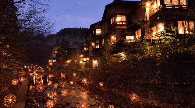 イベント開催中止 黒川温泉 イルミネーション 見どころ 開催情報 熊本県阿蘇郡南小国町 川端通り イルミネーション イベントサーチ