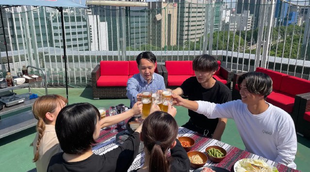 名古屋栄三越「ビアガーデンマイアミ」で解放感抜群の屋上でビールとカラオケを楽しもう！！チタカ・インターナショナル・フーズ株式会社