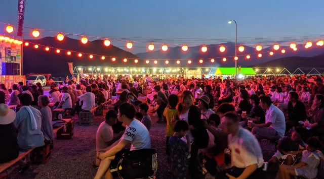 対馬厳原港まつり 花火大会 2023 厳原港東浜ふ頭 - 日程・穴場・打ち上げ時間 - 花火大会 夏祭り