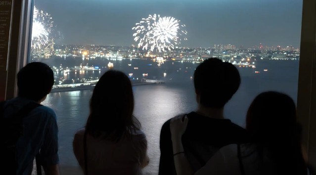 2024年の始まりを、横浜マリンタワーで～花火とヨルノヨ演出も楽しめる、カウントダウン特別チケット販売開始～横浜マリンタワー