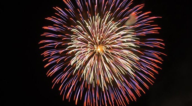 両津七夕まつり 川開き 花火大会2025 北埠頭・南埠頭岸壁 新潟県佐渡市両津夷 - 日程・穴場・見所・打ち上げ時間 - 花火大会・ お祭り