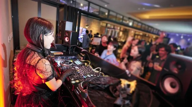 【SHIBUYA STREAM HOTEL】SNSで話題のDJ Cellyが登場！渋谷でスパークリングワイン飲み放題の年越し「25-26 TORRENT COUNTDOWN」開催！東急ホテルズ