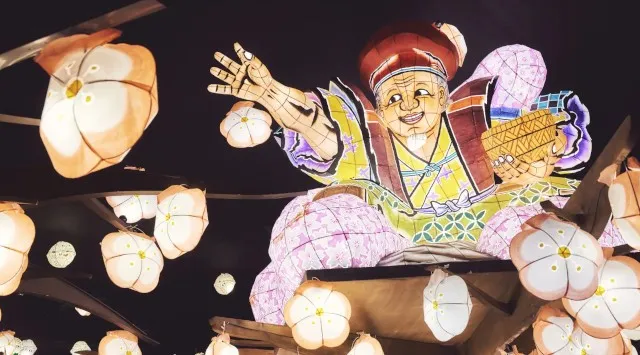 【青森屋】ねぶたの灯りで咲き誇る花々の回廊「春告げ小径」をはじめ、ねぶた花咲かじいさんが一足早い春を届ける「たんげ花咲かまつり」今年も開催　星野リゾート