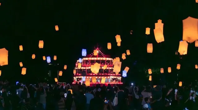 十和田湖湖水まつり 花火大会2026 十和田湖畔休屋多目的広場 青森県十和田市奥瀬 - 打ち上げ予定時間・日程・場所 - お祭り・花火大会