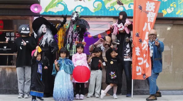 「小豆島ハロウィン in 迷路のまち 2026」10月31日(土)開催 仮装コンテスト、お菓子配り、抽選会、もち投げ、縁日、キッチンカーなど盛りだくさん　小豆島ヘルシーランド株式会社