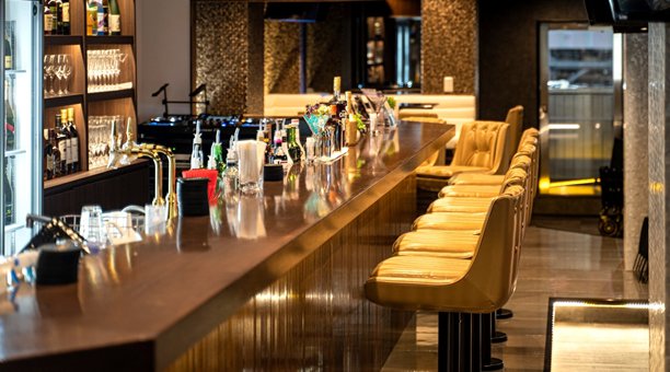 【渋谷DJバー・カラオケパレス】渋谷の人気のDJBAR、カラオケパレスで今夜も盛り上がろう！PALACE LUXURY KARAOKE ＆ BAR