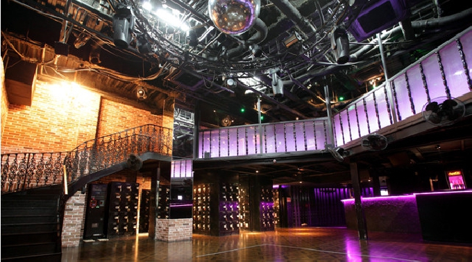 【大阪 東心斎橋 Club Ammona : 1/8 日曜日】日曜アンモナは人気パーティー【SPA STA】開催★スペシャルゲストDJに【NOMA】出演！“クラブアンモナ”★クーポン利用でお得に参加★