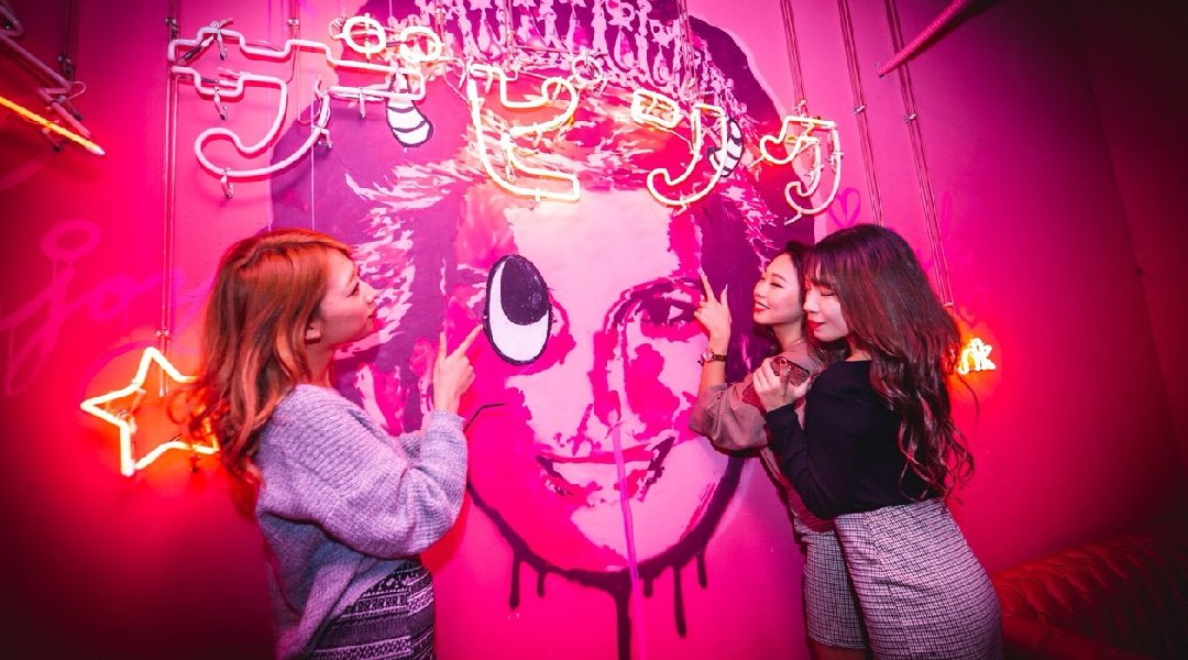 大阪ミナミのクラブで１番広く スタイリッシュ ヒップホップを中心としたオールジャンルのクラブイベントが開催 大人の社交場 The Pink クラブ ザ ピンク大阪 クラブイベントサーチ