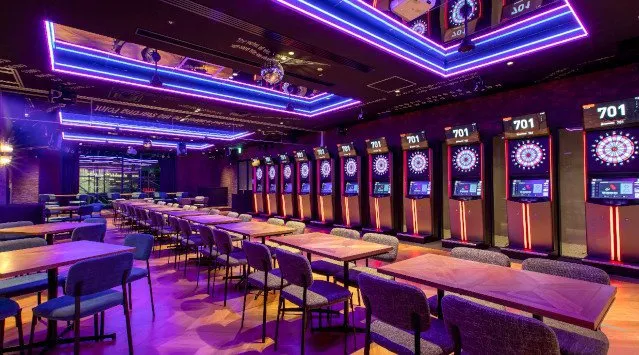 【丸の内】男女20歳以上の方で、男性ハイステータスお食事会★ゆったりとお楽しみいただけます♪素敵な店内で美味しいオフ会│イベント・オフ会 丸の内ベース - MARUNOUCHI BASE