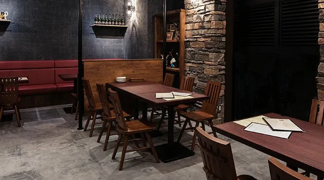 【恵比寿】男女30歳以上の方でお食事♪牛・豚・鶏・羊・馬・鹿・猪など厳選したお肉を調理!産直の食材や手作りにこだわり丁寧に仕込んだ料理に舌鼓♪お肉お食事オフ会│イベント・パーティー肉バルソルト恵比寿