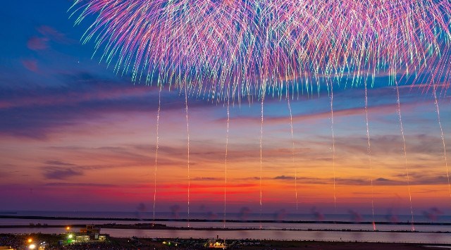 ぎおん柏崎まつり海の大花火大会 2024 新潟県柏崎市 みなとまち海浜公園 日程・穴場・見所・打ち上げ時間 - 新潟県花火大会・ お祭り