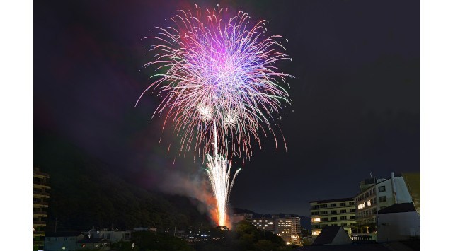 百華繚乱花火～鬼怒川焔火 花火大会2025 鬼怒川公園会場 栃木県日光市 - 見所・穴場・開催日時 - 花火大会・お祭り