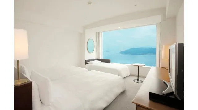 【グランドプリンスホテル広島】ゴールデンウィークの思い出に瀬戸内の夜空を彩る打ち上げ花火